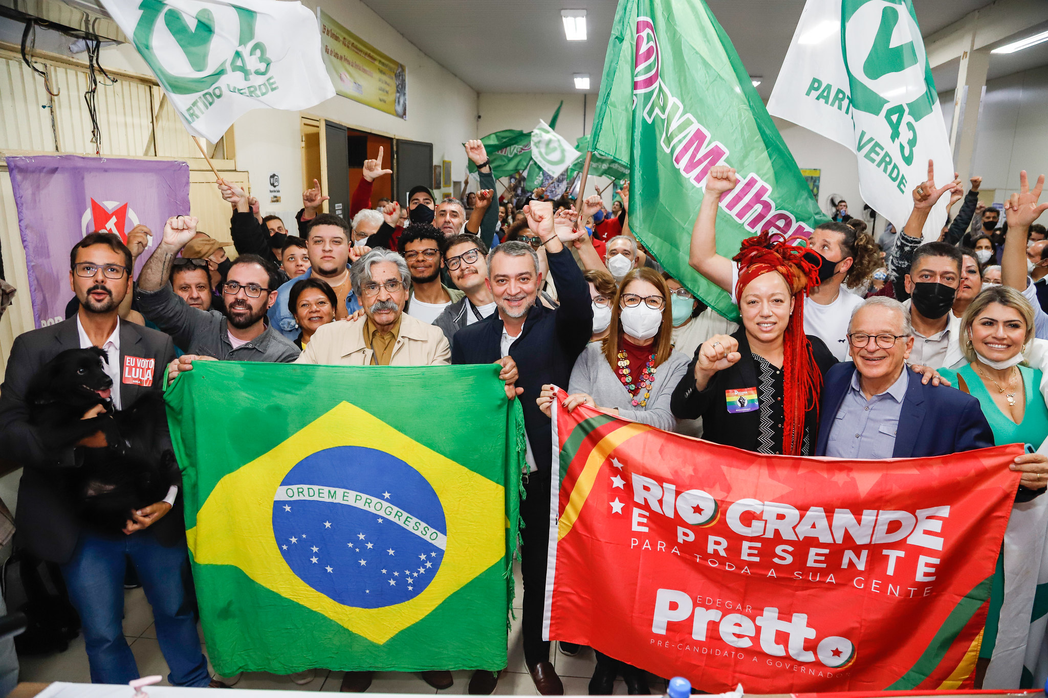 Evento reúne PT, PCdoB e PV e anuncia nova etapa da pré-campanha de Edegar Pretto no RS