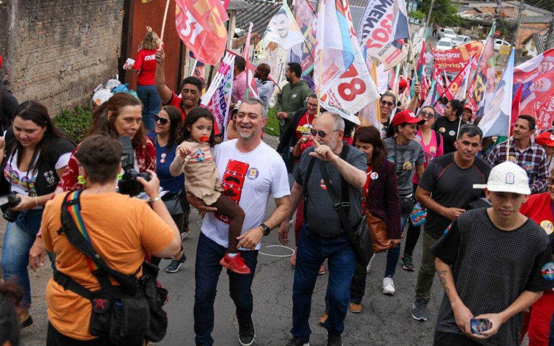 Edegar Pretto e Pedro Ruas priorizam agendas de rua em Porto Alegre nos últimos dias da campanha