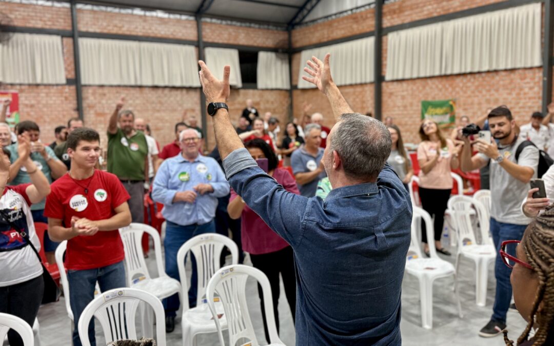 Plenária do PT celebra lançamento da Caravana Levanta Rio Grande em Sarandi