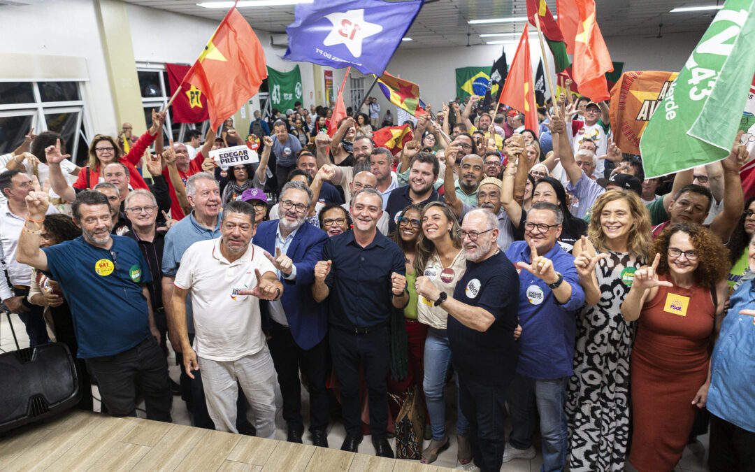 Representantes de partidos realizam ato em apoio a pré-candidatura de Edegar e reafirmam compromisso com a reeleição de Lula no RS 