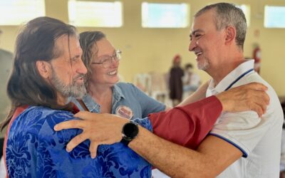 Edegar Pretto participa de celebração da Fé, esperança e amor no Morro da Cruz, em Porto Alegre, no feriado de Páscoa