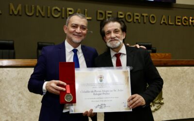 Edegar Pretto recebe o título de Cidadão de Porto Alegre