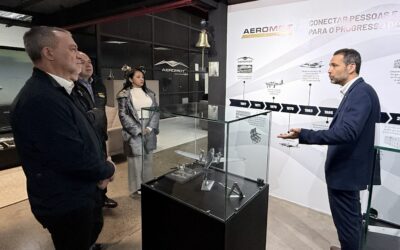 Juliana e Edegar visitam a empresa Aeromot e conhecem o projeto do aeroporto de Guaíba