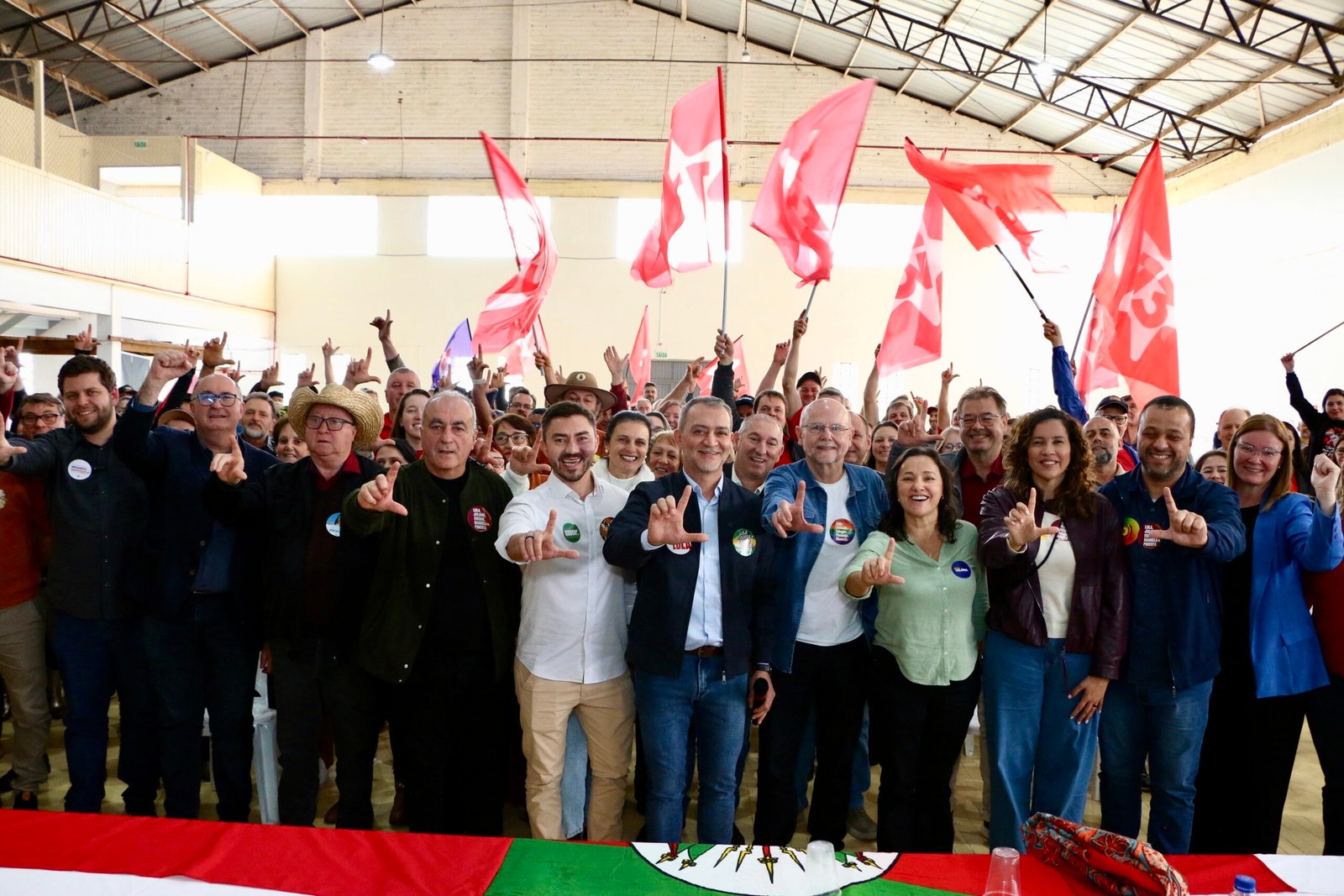 Edegar Pretto encerra pré-campanha em Gentil e afirma que novo governo não deixará nenhum município para trás