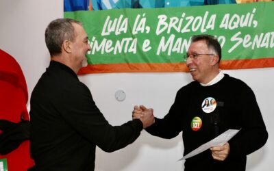 Edegar Pretto participa de inauguração do comitê de Valdeci Oliveira em Porto Alegre